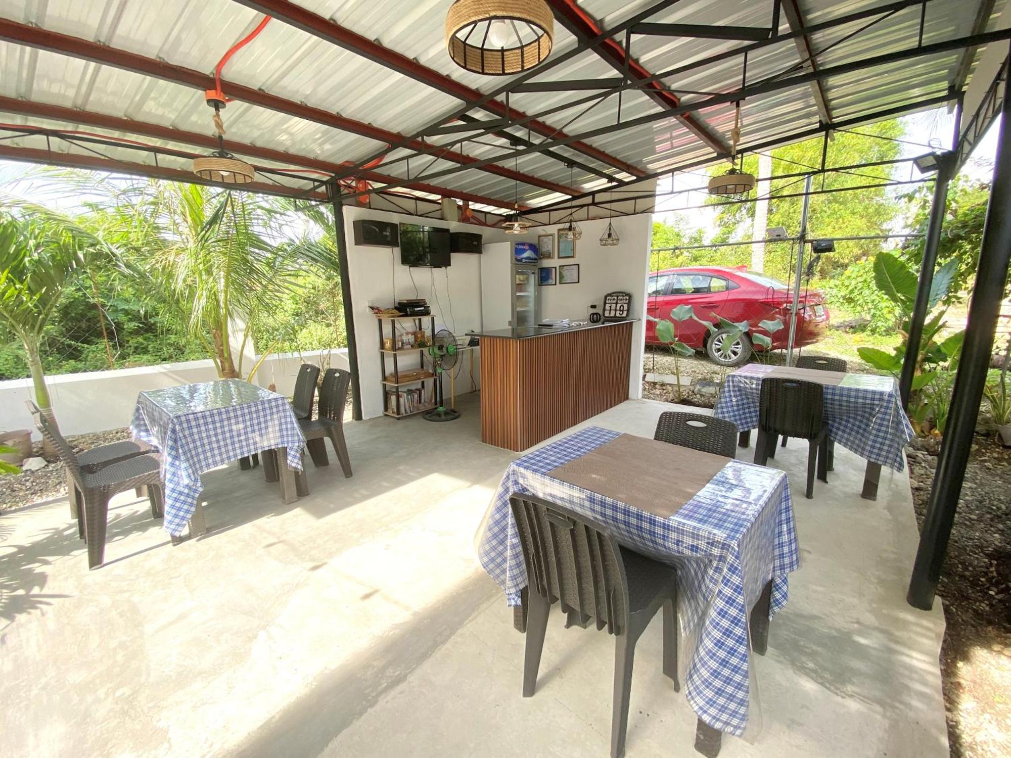 Coconut Inn 몰볼 외부 사진